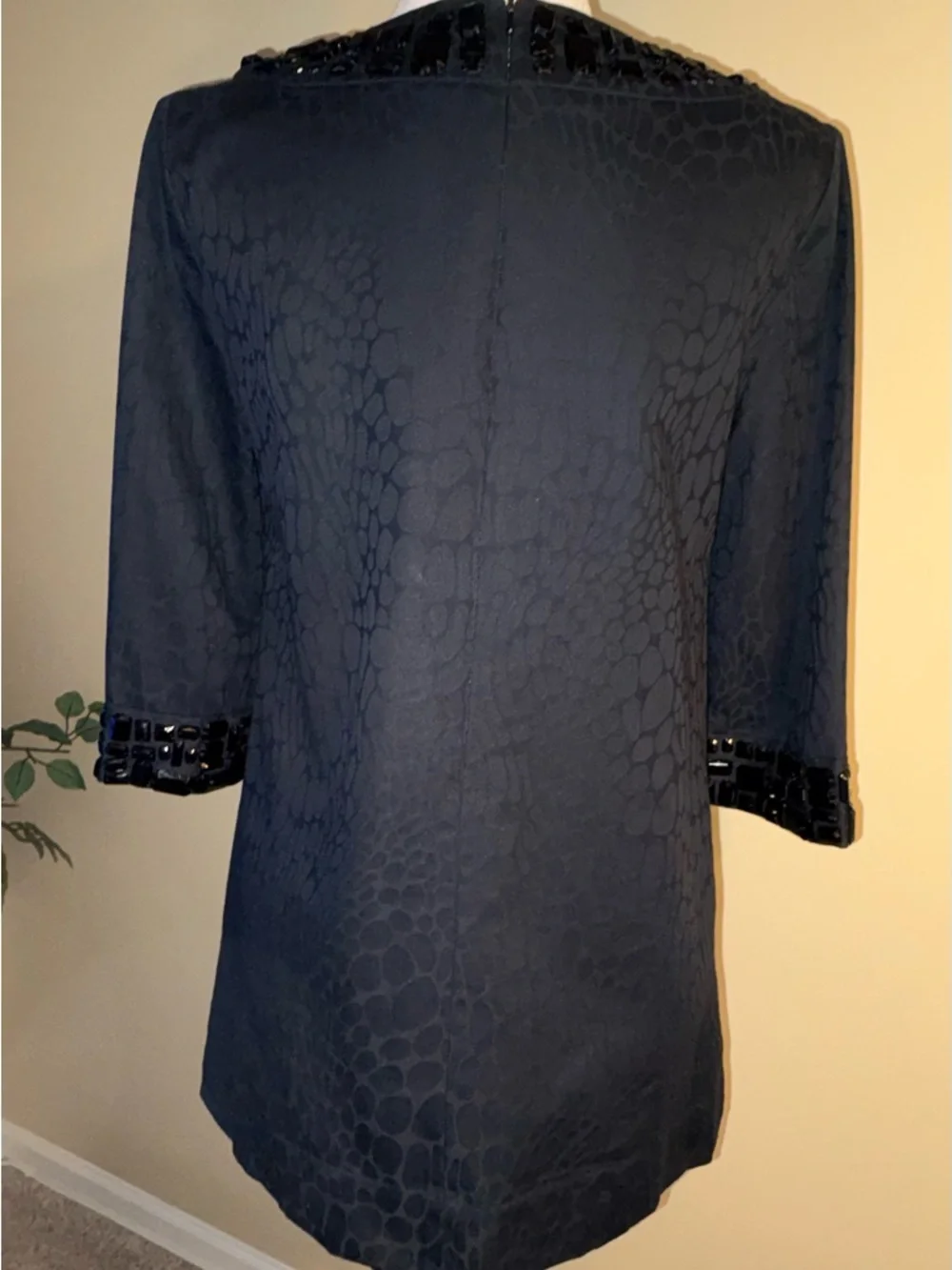 EUC Tunic: Embossed Animal Print, Beaded, 2/3-Length Bell Sleeves, V-Neck